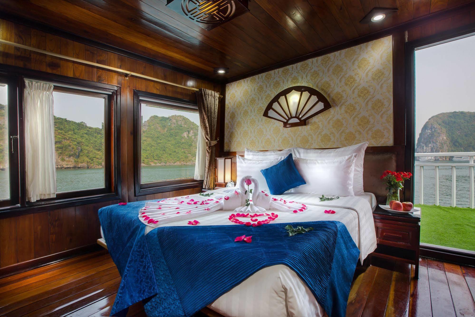 מלון הלונג Flamingo Luxury Cruises מראה חיצוני תמונה