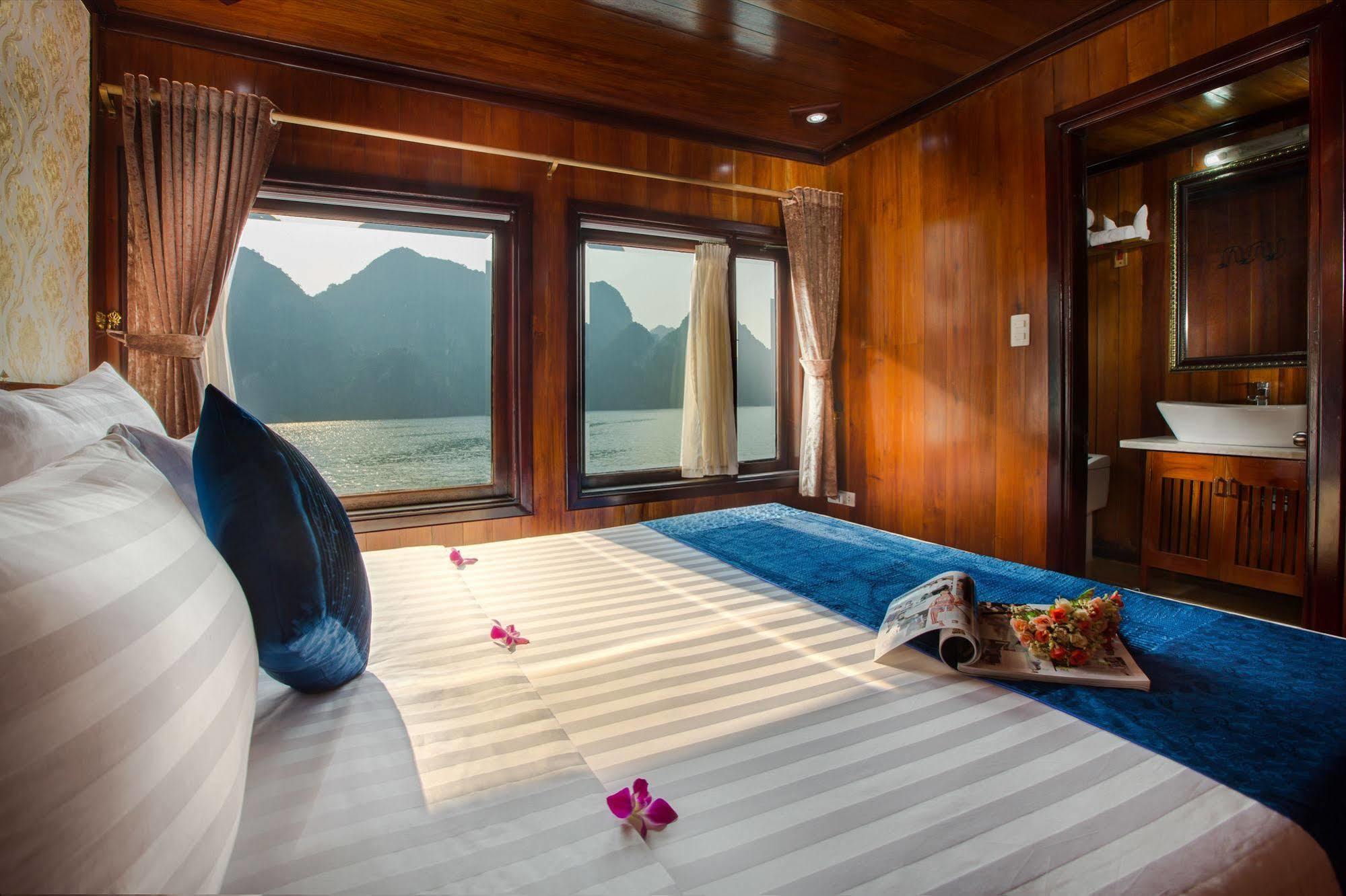 מלון הלונג Flamingo Luxury Cruises מראה חיצוני תמונה