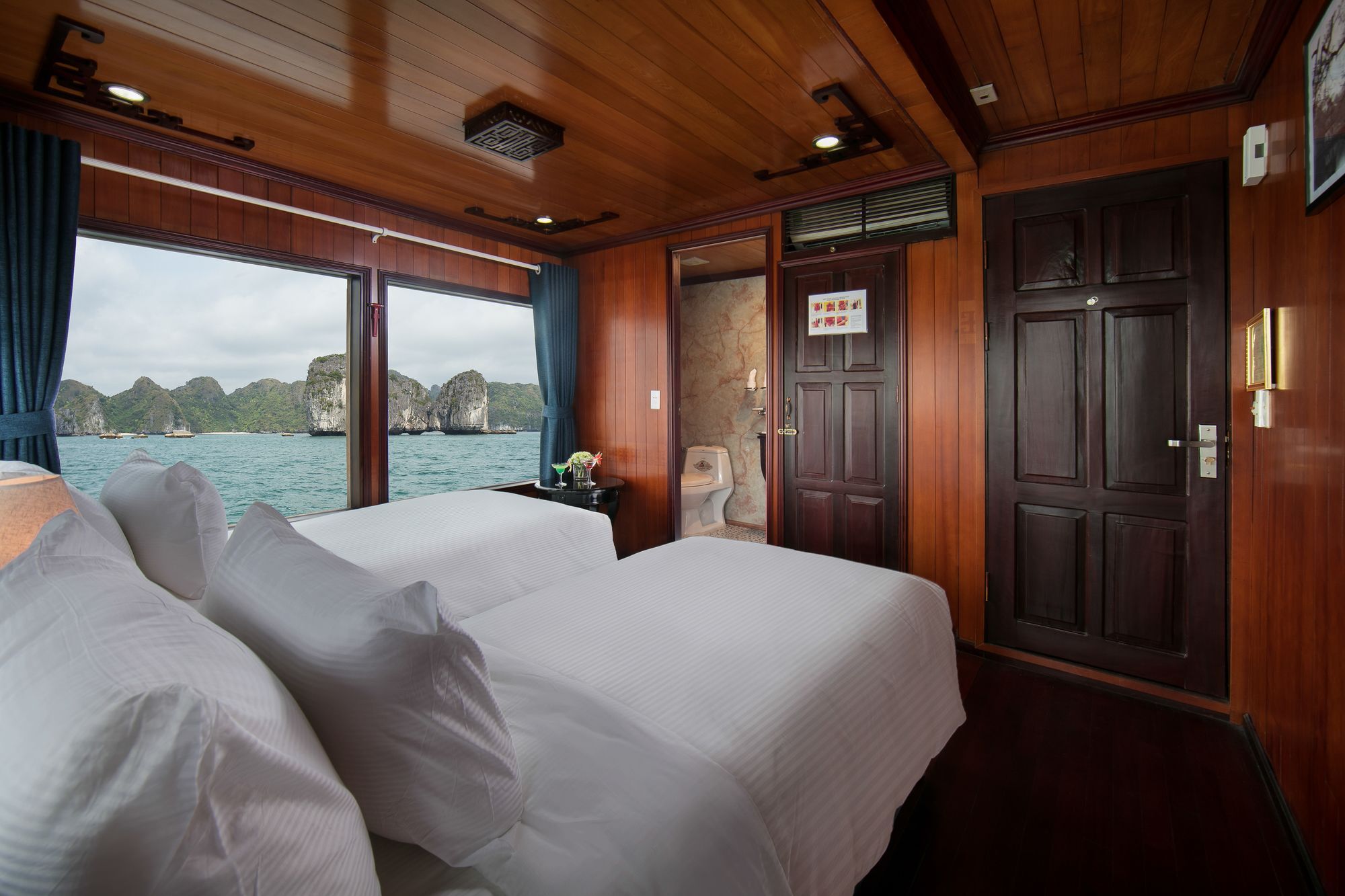 מלון הלונג Flamingo Luxury Cruises מראה חיצוני תמונה